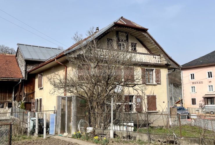 Maison villageoise avec rural