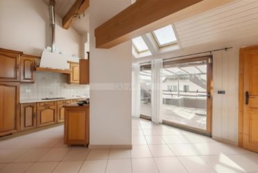 Maison de 3 appartements proche de Lausanne