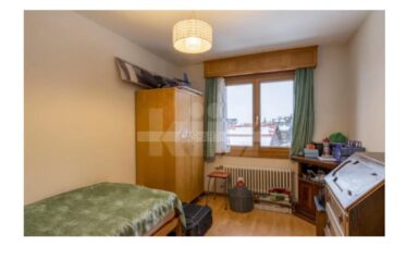 maison de deux appartements à Leysin