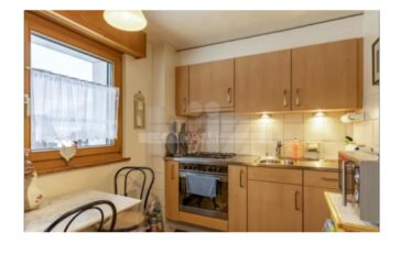 maison de deux appartements à Leysin