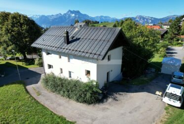 maison de deux appartements à Leysin