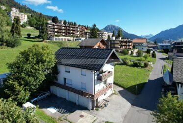 maison de deux appartements à Leysin